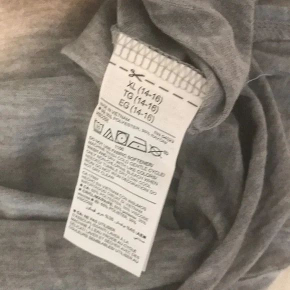 NWT! Old Navy Active Go-Dry tee shirt 🌴 - Picture 5 of 6